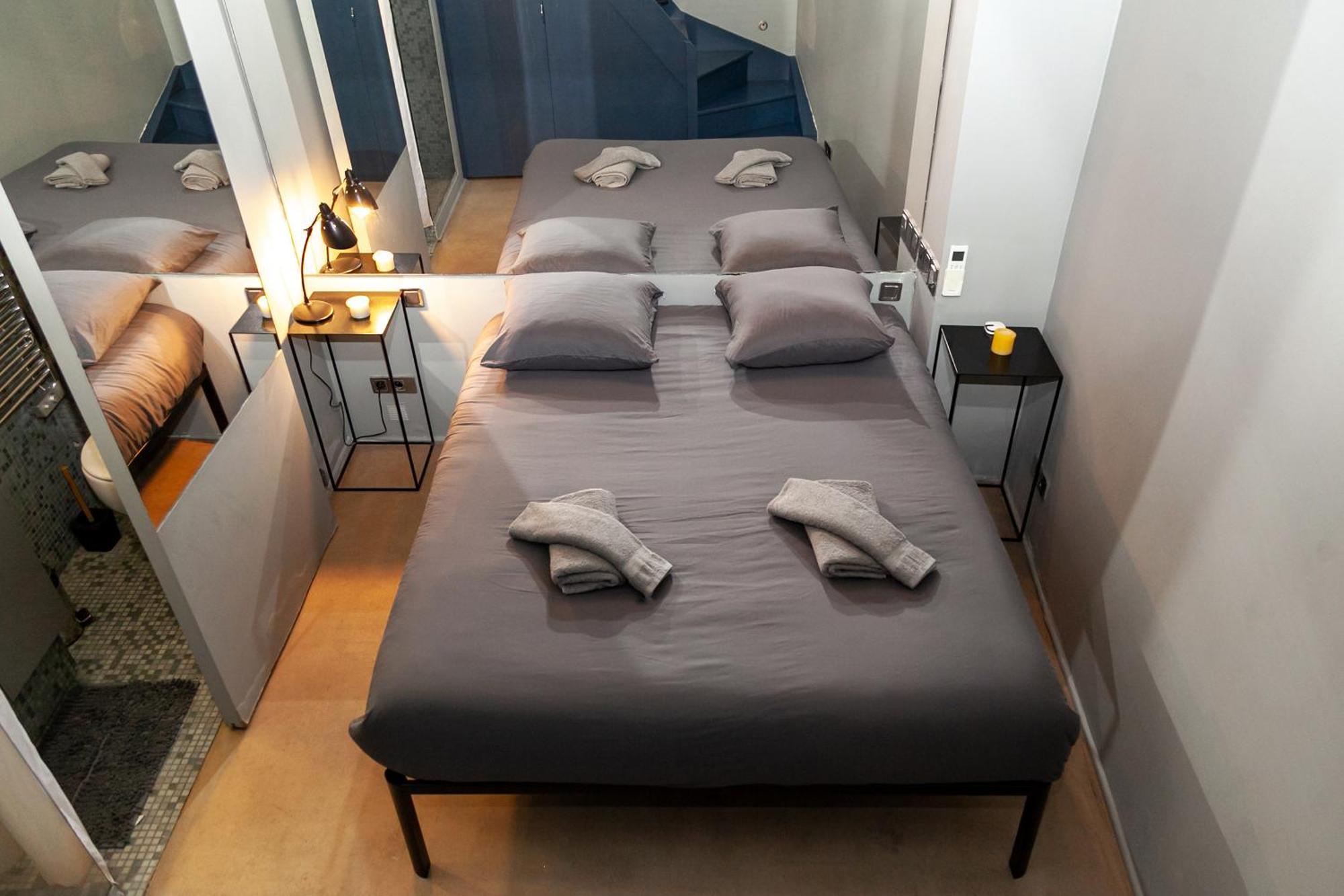 Loft Atypique Avec Terrasse, Calme Et Cosy Apartment Paris Exterior photo