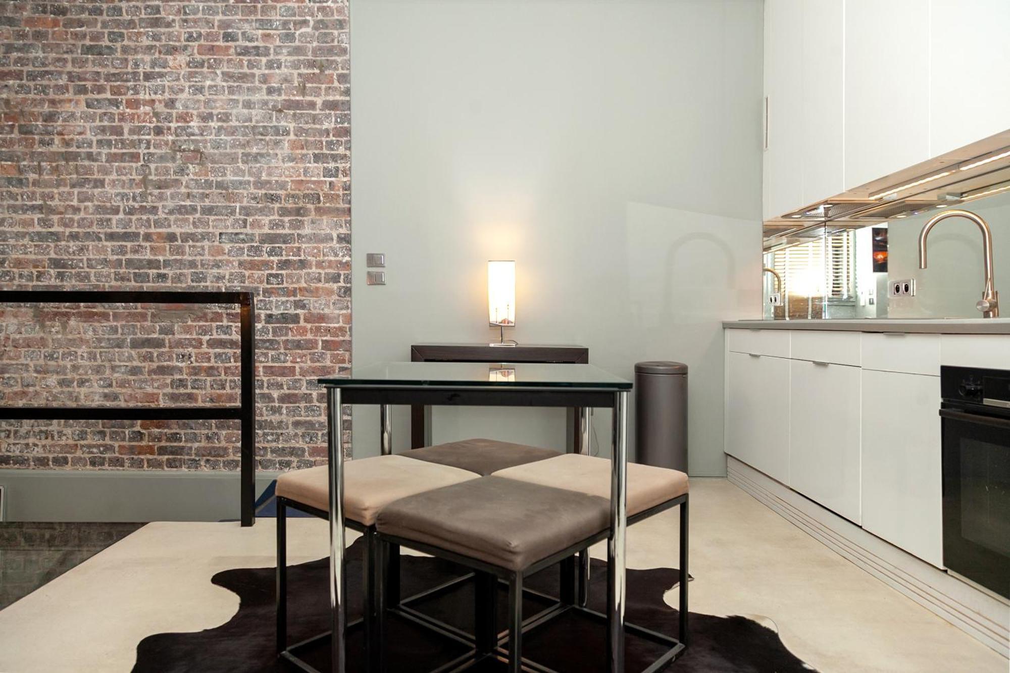 Loft Atypique Avec Terrasse, Calme Et Cosy Apartment Paris Exterior photo